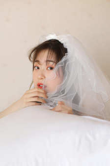 《漂亮的女邻居》